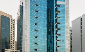 โรงแรมโกลเดน ทิวลิป มีเดีย